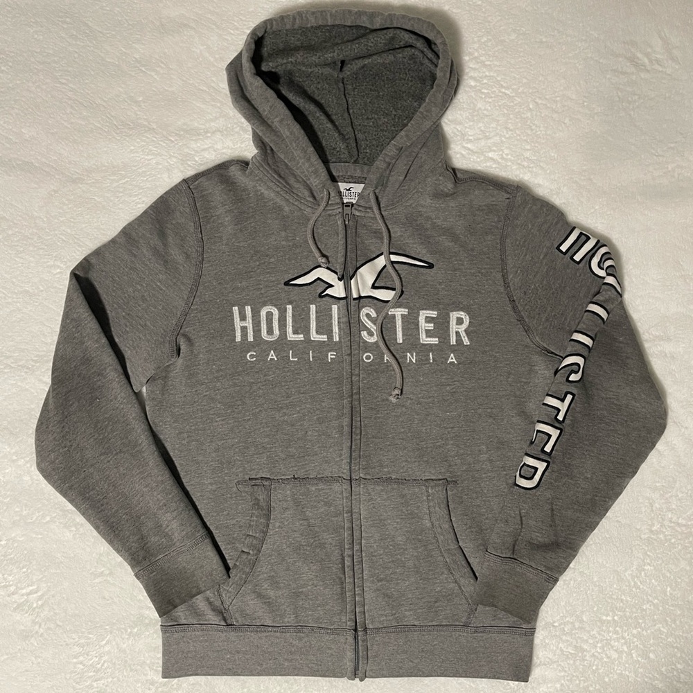 Hollister Full-Zip Hoodie Medium